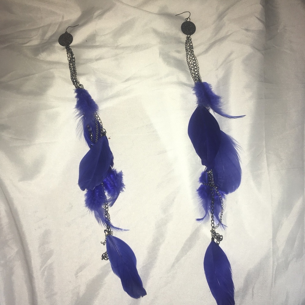 FUN FLIRTY PARTY LONG FEATHER EARINGS